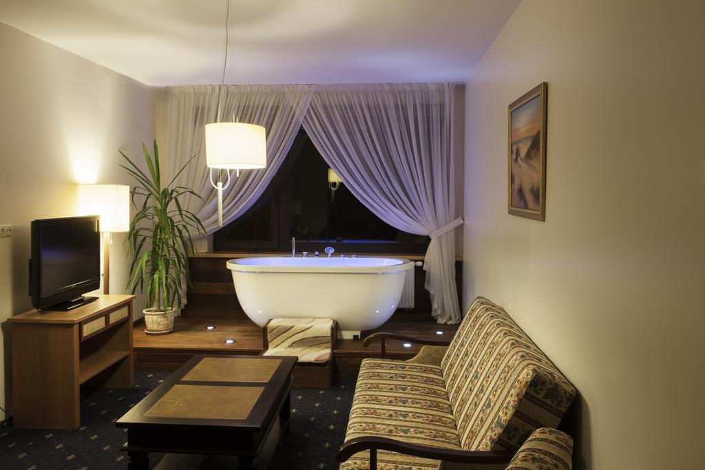Park Villa Hotel Vilna Habitación foto