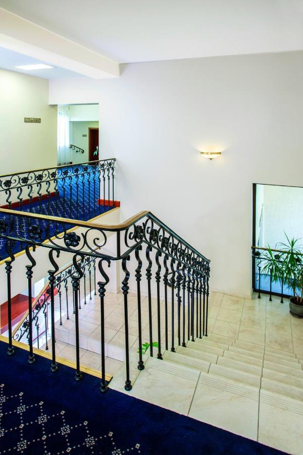 Park Villa Hotel Vilna Exterior foto